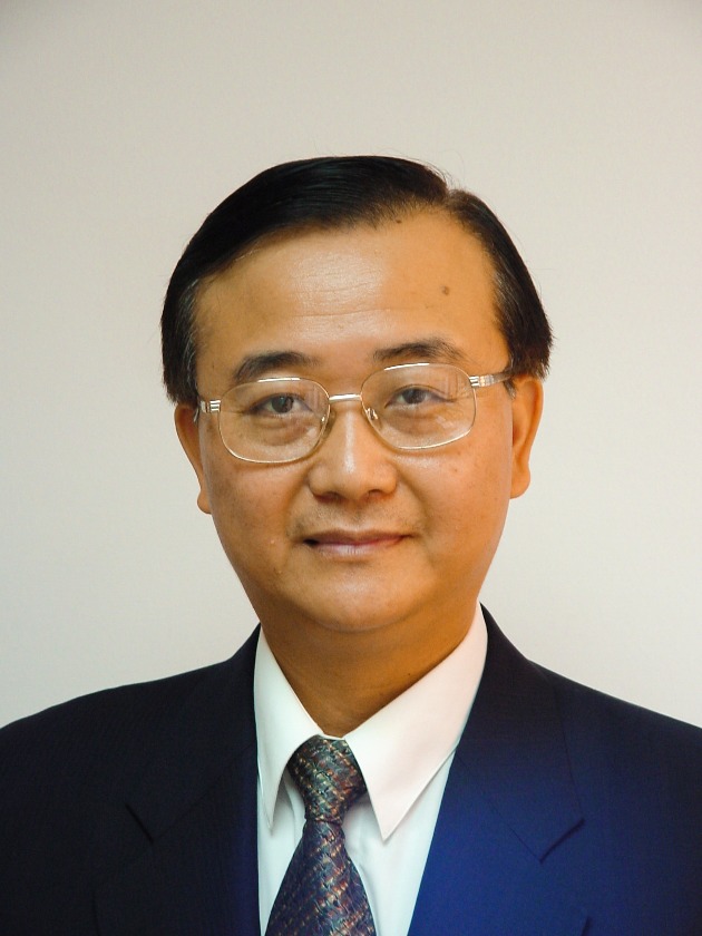第九屆新任董事長侯勝茂