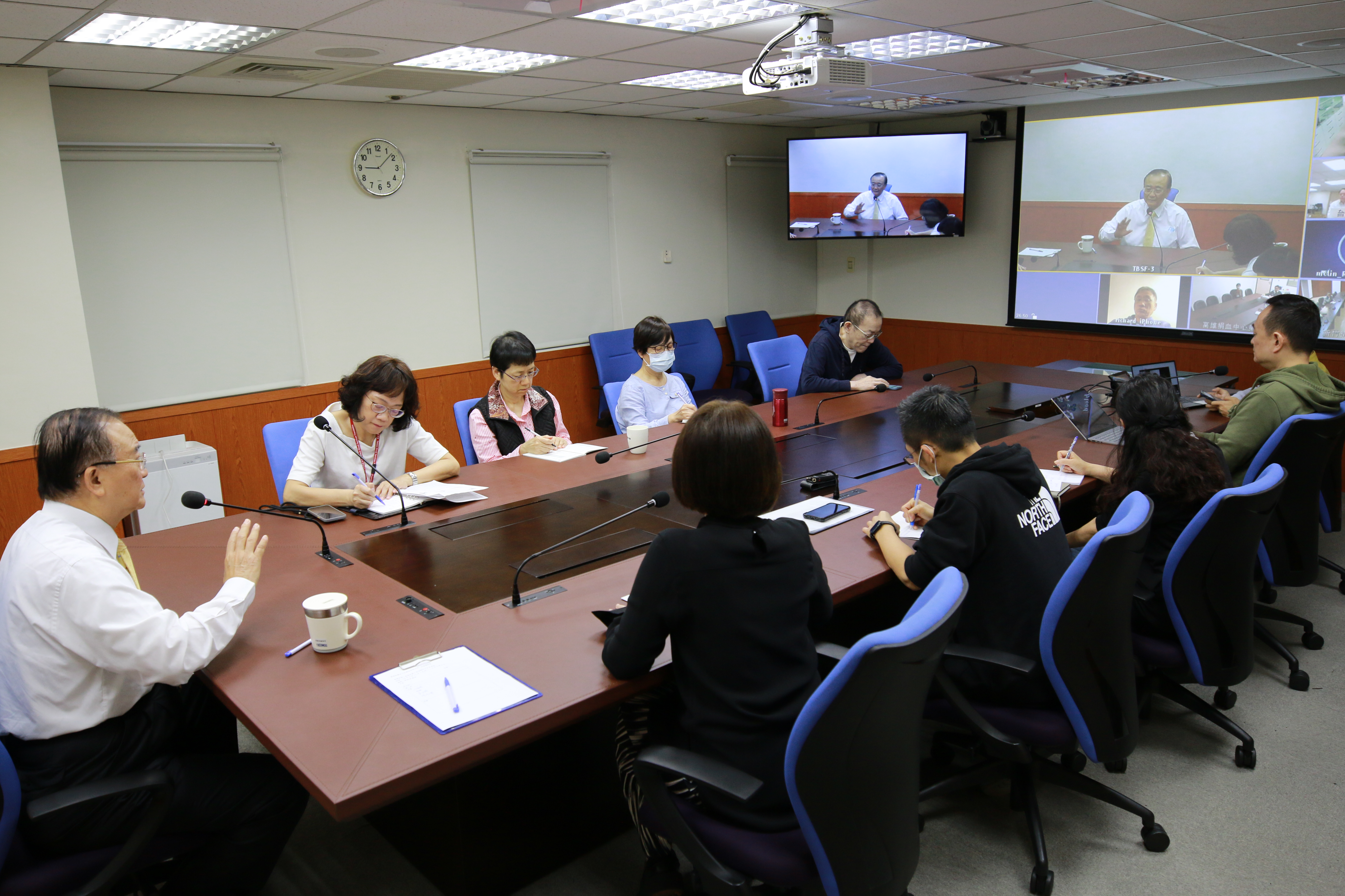 本會於114年3月13日向全台捐血中心再次宣達自願無償捐血與捍衛員工權益之立場會議圖